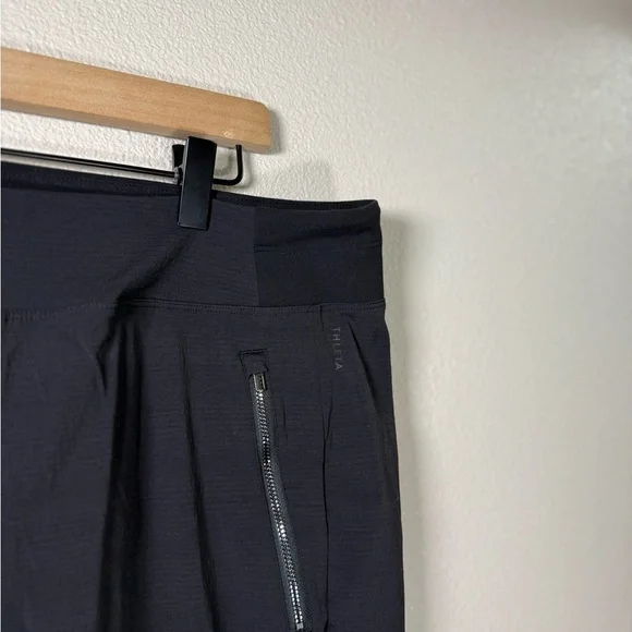 Athleta Trekkie North High Rise Jogger Black 16 C34 - Picture 7 of 10